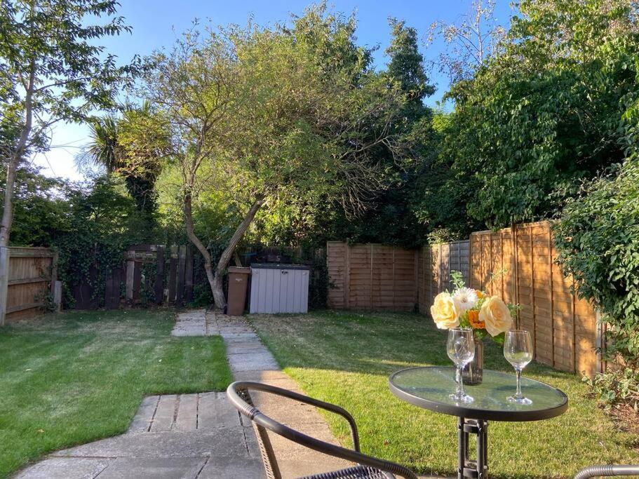 Cosy Near Open Countryside Felixstowe